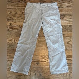 Calvin Klein Jeans Women’s Flat Front Khaki Pants – Size 10